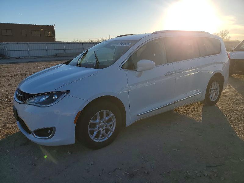 CHRYSLER PACIFICA T 2020 with VIN 2C4RC1BG4LR130274 - Photo from auction