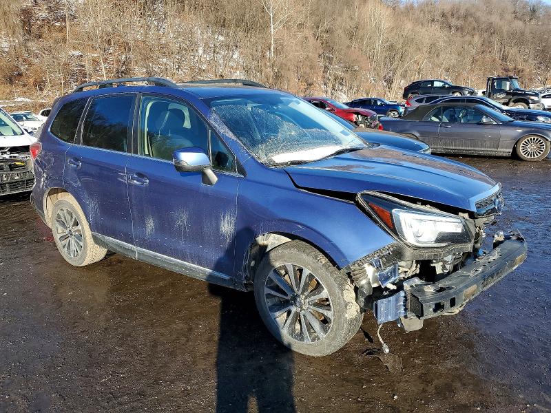 Photo 4 from auction – 2017 SUBARU FORESTER 2 with VIN JF2SJGTC8HH420656