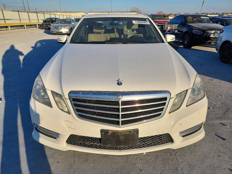 Photo 5 from auction – 2013 MERCEDES-BENZ E 350 with VIN WDDHF5KB1DA753569