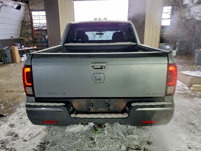 Photo 6 from auction – 2019 HONDA RIDGELINE with VIN 5FPYK3F15KB047292