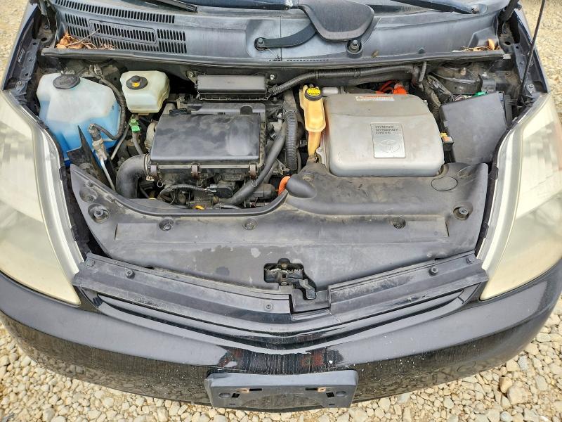 Photo 11 from auction – 2005 TOYOTA PRIUS with VIN JTDKB22U353104728