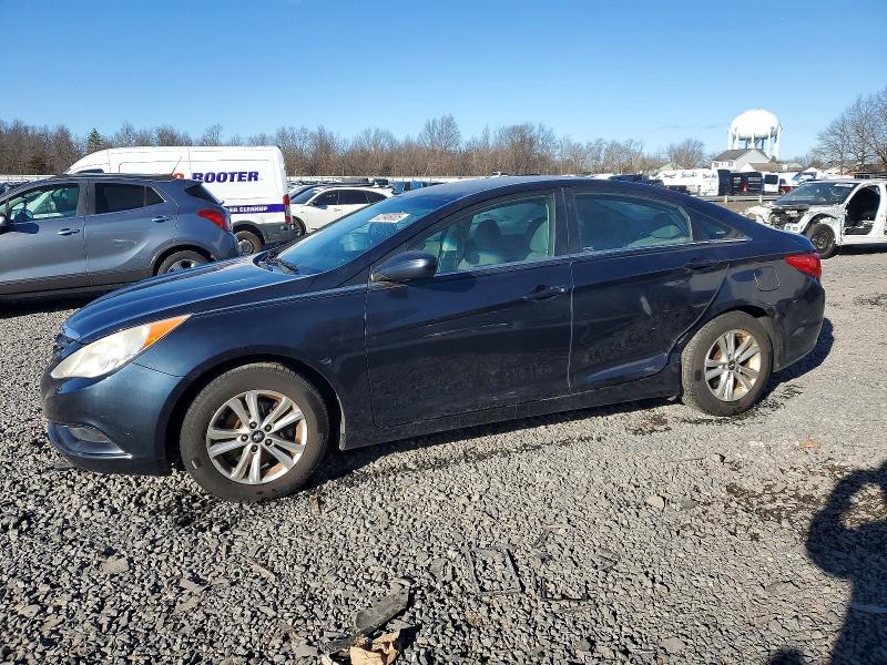 HYUNDAI SONATA GLS 2012 with VIN 5NPEB4AC2CH460347 - Photo from auction
