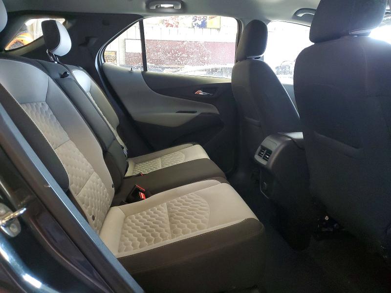 Photo 10 from auction – 2018 CHEVROLET EQUINOX with VIN 3GNAXREV5JS592232