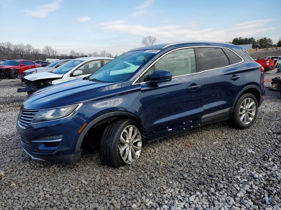 LINCOLN TOWNHOUSE MKC 2015 with VIN 5LMCJ2A95FUJ20146 - Photo from auction