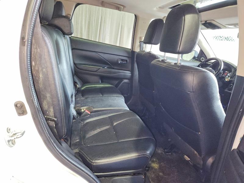 Photo 11 from auction – 2016 MITSUBISHI OUTLANDER with VIN JA4AZ3A36GZ039034