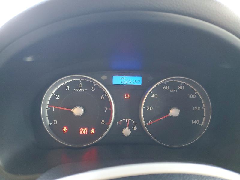 Photo 9 from auction – 2011 HYUNDAI ACCENT GL with VIN KMHCM3AC9BU195003