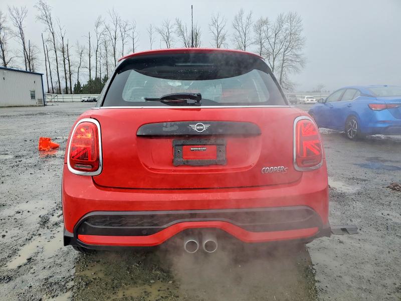 Photo 6 from auction – 2024 MINI COOPER S with VIN WMW53DK08R2U30987