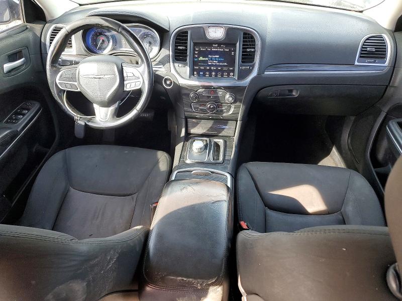 Photo 8 from auction – 2018 CHRYSLER 300 with VIN 2C3CCAAG5JH283535
