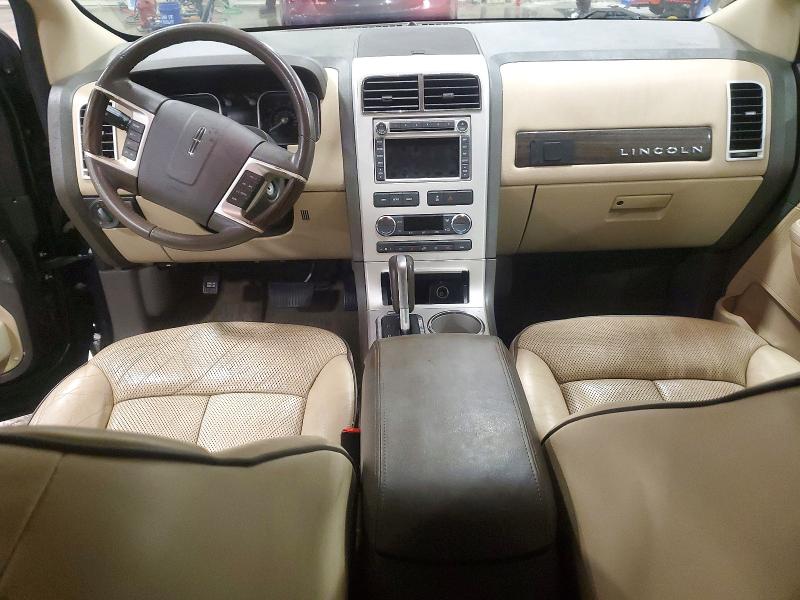 Photo 8 from auction – 2008 LINCOLN MKX with VIN 2LMDU88C38BJ21604