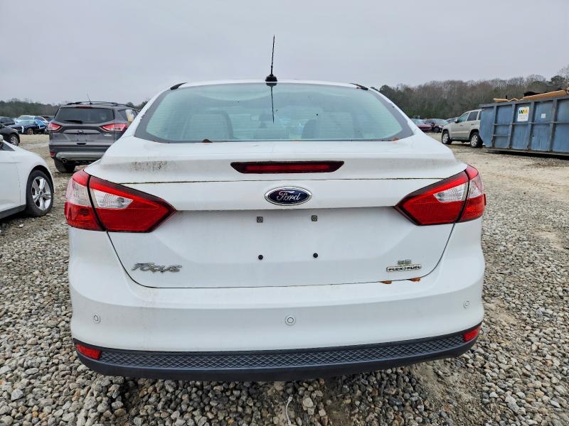 Photo 6 from auction – 2014 FORD FOCUS SE with VIN 1FADP3F21EL165350