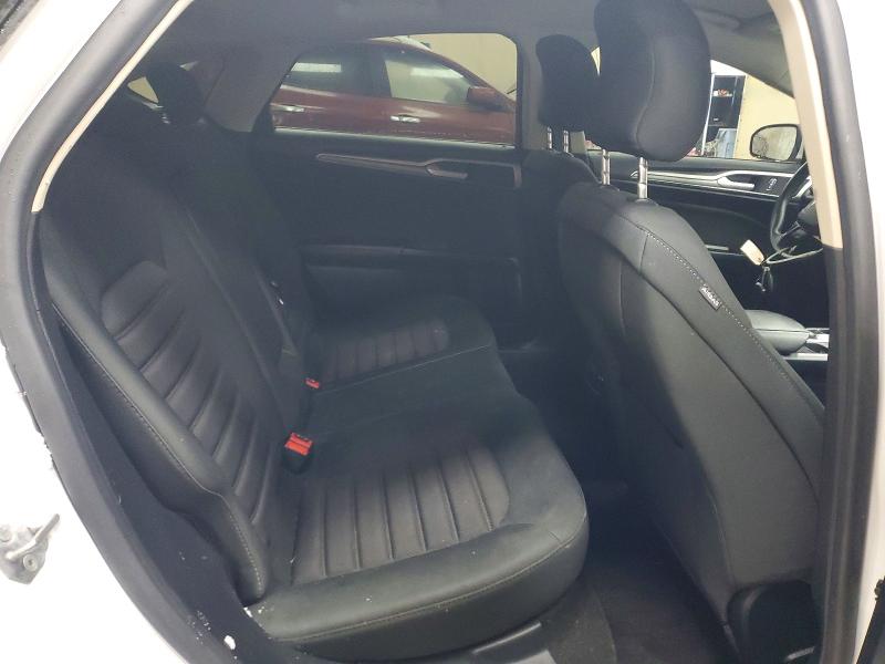 Photo 10 from auction – 2019 FORD FUSION SE with VIN 3FA6P0LU1KR137753