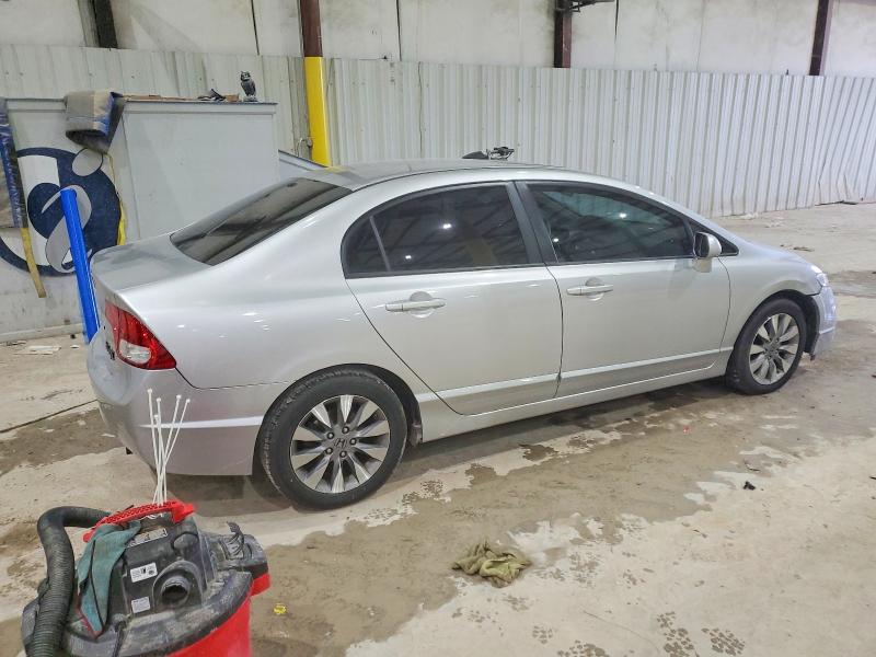 Photo 3 from auction – 2010 HONDA CIVIC EX with VIN 19XFA1F87AE081758