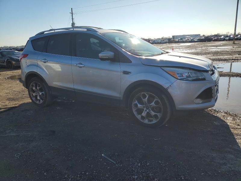 Photo 4 from auction – 2013 FORD ESCAPE with VIN 1FMCU0J96DUA78095