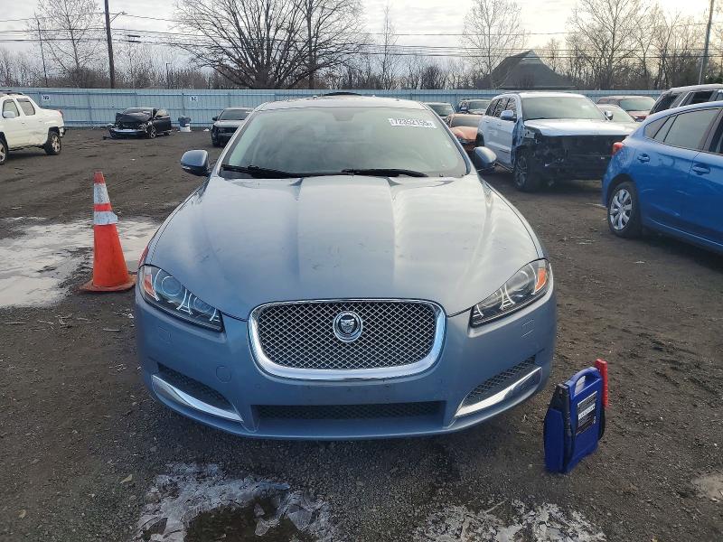 Photo 5 from auction – 2013 JAGUAR XF with VIN SAJWJ0EF2D8S86138