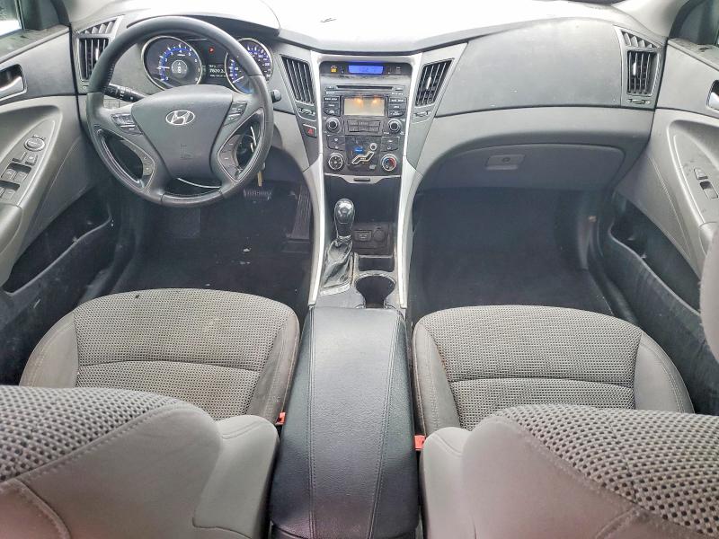 Photo 8 from auction – 2012 HYUNDAI SONATA GLS with VIN 5NPEB4AC6CH395129