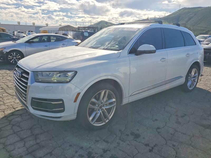 AUDI Q7 PRESTIG 2017 with VIN WA1VAAF76HD009104 - Photo from auction