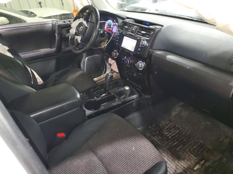 Photo 8 from auction – 2016 TOYOTA 4RUNNER with VIN JTEBU5JR1G5290345