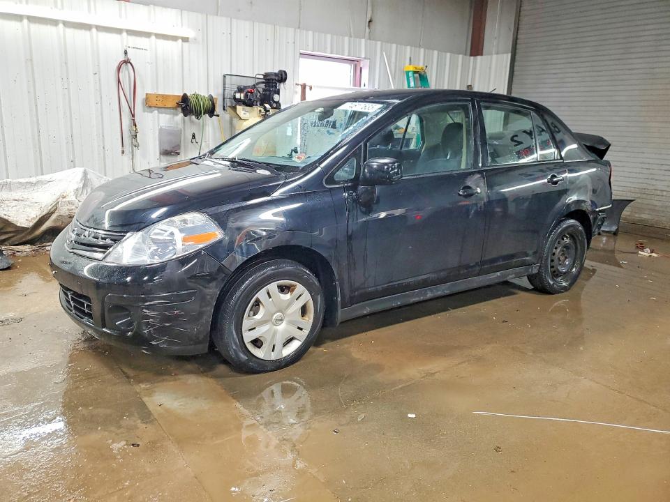 NISS VERSA 2011 with VIN 3N1BC1AP8BL422740 - Photo from auction