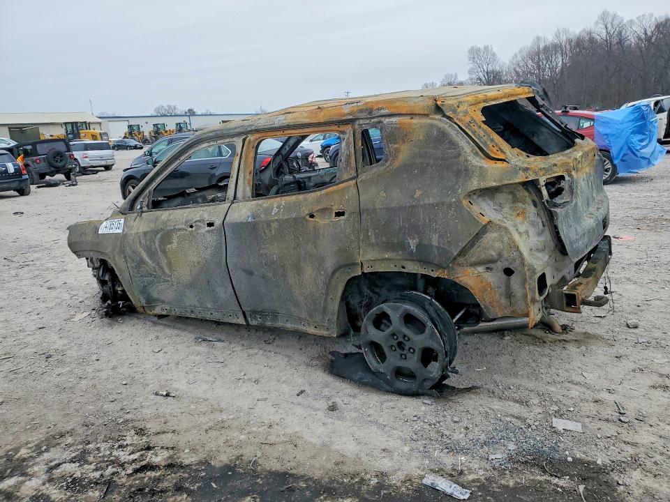 Photo 2 from auction – 2024 JEEP COMPASS with VIN 3C4NJDDN5RT597355