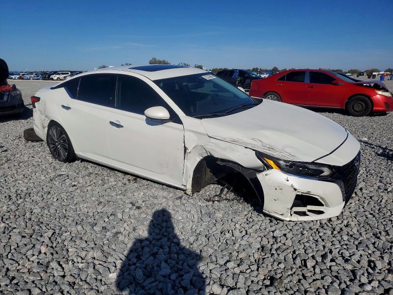 Photo 4 from auction – 2024 NISSAN ALTIMA SL with VIN 1N4BL4EWXRN320386