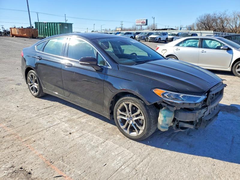Фото 4 с аукциона – 2019 FORD FUSION SEL с VIN 3FA6P0CD0KR259357