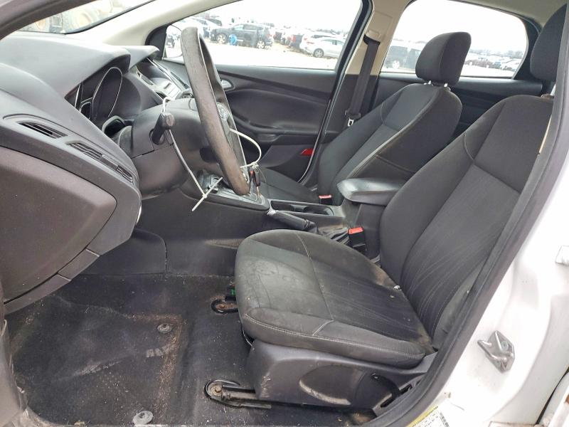 Photo 7 from auction – 2016 FORD FOCUS SE with VIN 1FADP3F28GL255369
