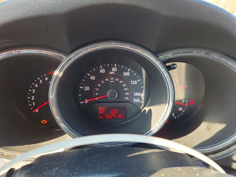 Photo 9 from auction – 2011 KIA SORENTO BA with VIN 5XYKT3A15BG044422