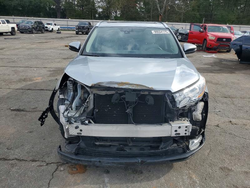 Photo 5 from auction – 2016 TOYOTA HIGHLANDER with VIN 5TDYKRFH8GS121784