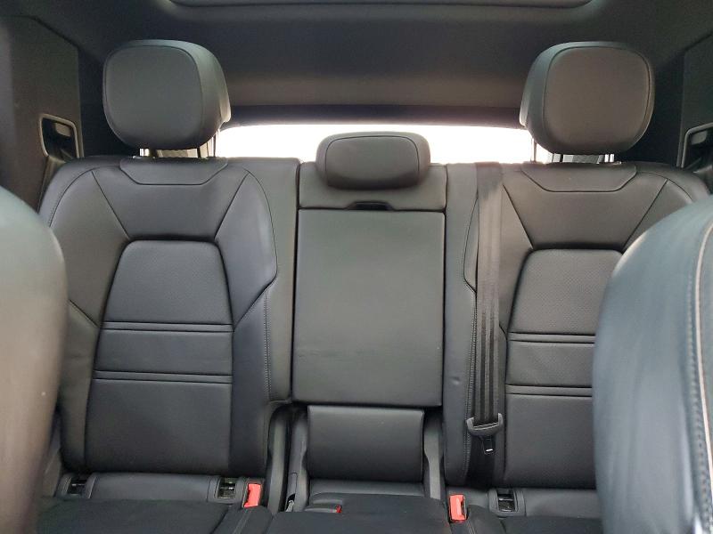 Photo 10 from auction – 2019 PORSCHE CAYENNE SE with VIN WP1AE2AY4KDA50934