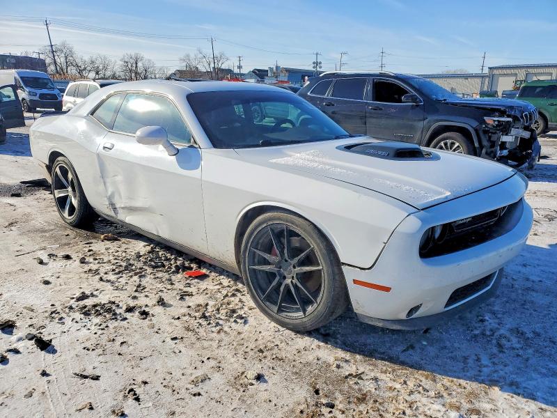Photo 4 from auction – 2015 DODGE CHALLENGER with VIN 2C3CDZBT7FH850312