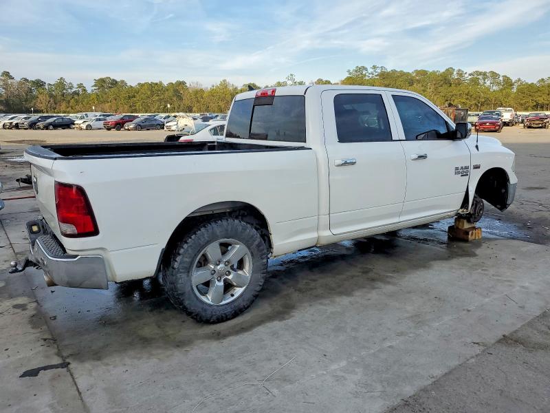 Photo 3 from auction – 2019 RAM 1500 CLASSIC with VIN 1C6RR6TT7KS512472