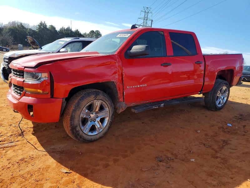 CHEVROLET SILVERADO 2018 with VIN 3GCUKPEC6JG282374 - Photo from auction