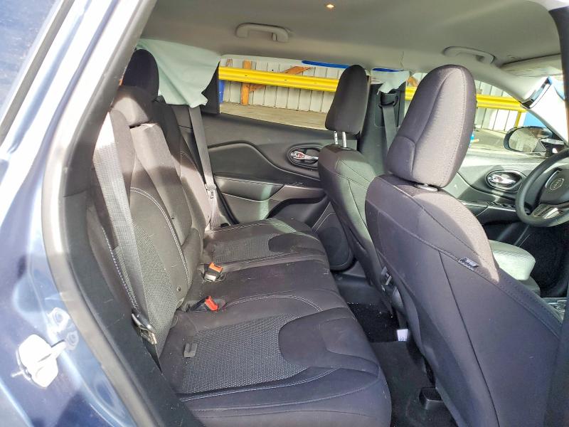 Photo 10 from auction – 2019 JEEP CHEROKEE with VIN 1C4PJMCB8KD417815