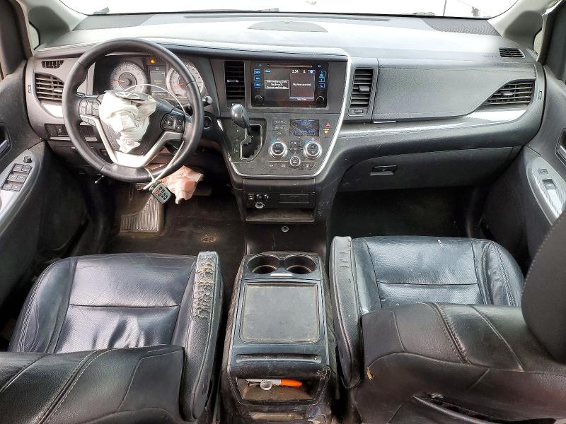 Photo 8 from auction – 2015 TOYOTA SIENNA with VIN 5TDXK3DC7FS581226