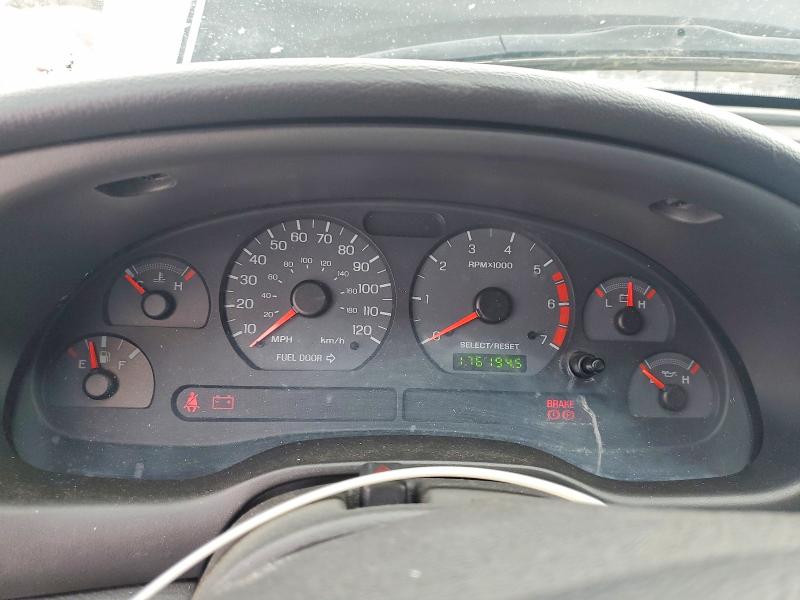 Photo 9 from auction – 2002 FORD MUSTANG with VIN 1FAFP40402F172910