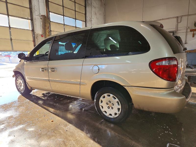 Photo 2 from auction – 2001 CHRYSLER TOWN & COU with VIN 2C8GP44G31R115271