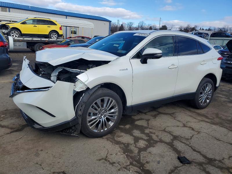 TOYOTA VENZA LE 2021 with VIN JTEAAAAH8MJ005096 - Photo from auction