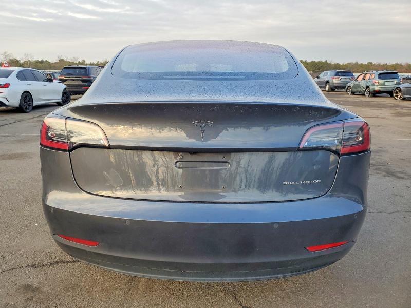 Photo 6 from auction – 2018 TESLA MODEL S with VIN 5YJ3E1EB5JF121186