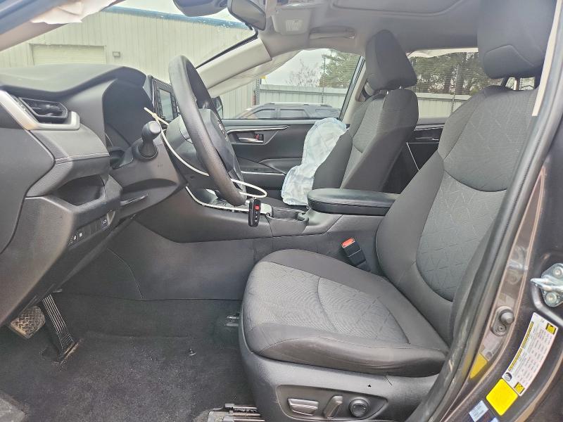Photo 7 from auction – 2021 TOYOTA RAV4 with VIN 2T3W1RFV2MC132257