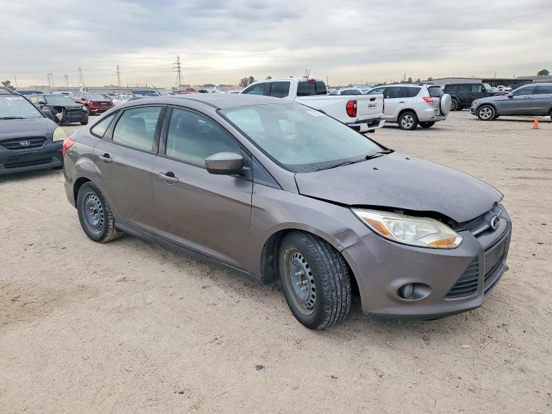 Photo 4 from auction – 2012 FORD FOCUS SE with VIN 1FAHP3F21CL465906