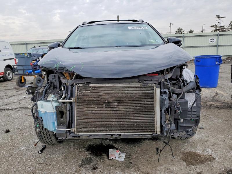 Photo 5 from auction – 2015 TOYOTA RAV4 LIMIT with VIN 2T3DFREV8FW252723