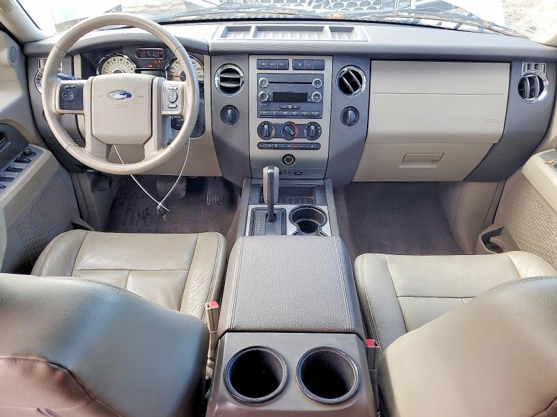 Photo 8 from auction – 2014 FORD EXPEDITION with VIN 1FMJU1J54EEF02332