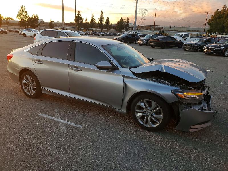 Photo 4 from auction – 2018 HONDA ACCORD LX with VIN 1HGCV1F17JA123750