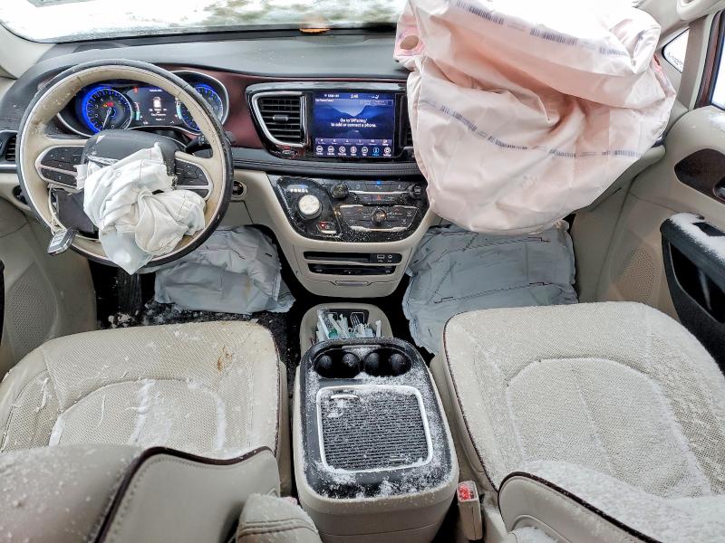 Photo 8 from auction – 2020 CHRYSLER PACIFICA with VIN 2C4RC1GG2LR258747
