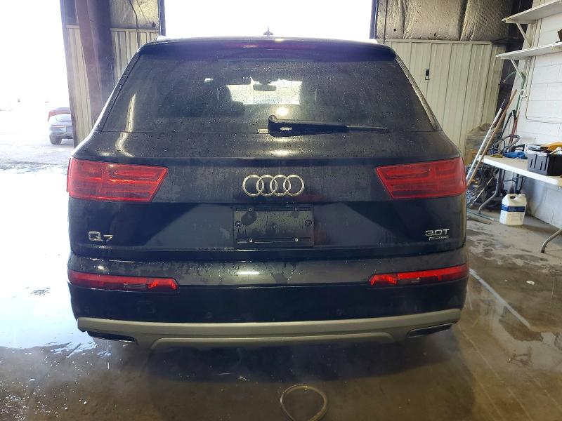 Photo 6 from auction – 2018 AUDI Q7 with VIN WA1LAAF7XJD014044