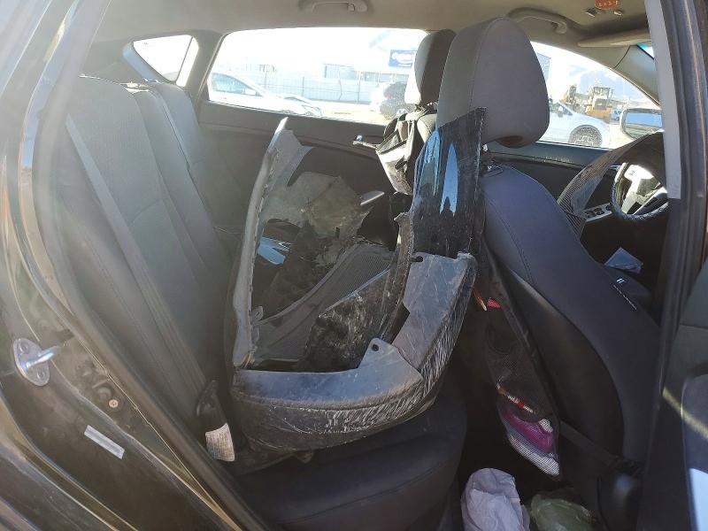 Photo 10 from auction – 2012 HYUNDAI ACCENT with VIN KMHCU5AE2CU014919