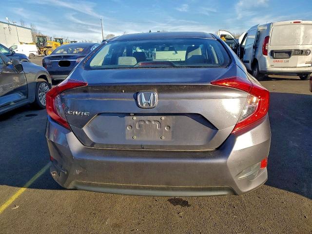 Photo 6 from auction – 2017 HONDA CIVIC with VIN 19XFC2F59HE216142