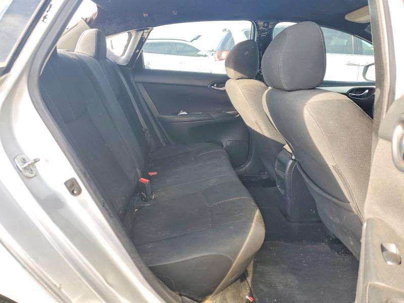 Photo 10 from auction – 2017 NISSAN SENTRA S with VIN 3N1AB7AP2HY243879