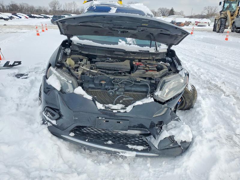 Photo 5 from auction – 2014 NISSAN ROGUE S with VIN 5N1AT2MV4EC768546