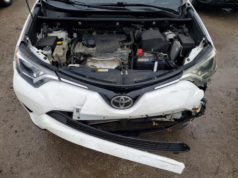 Photo 12 from auction – 2017 TOYOTA RAV4 LE with VIN 2T3BFREVXHW581420